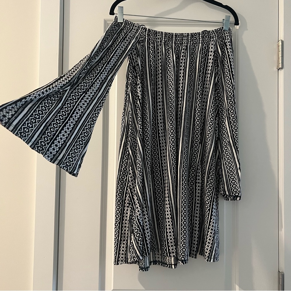 Black and white Express dress